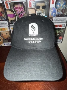 Gorra/Gorra Sacramento State Hornets Adidas Snapback - Negra  - Imagen 1 de 4