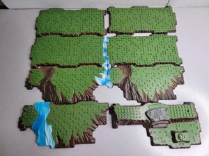Mega Bloks Terrain Plates Green Grass River Edge 8 Large Plates - Picture 1 of 13