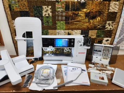 Bernina 880 Sewing/Quilting/Embroidery Machine! Professionally Serviced! - Image 1 of 4