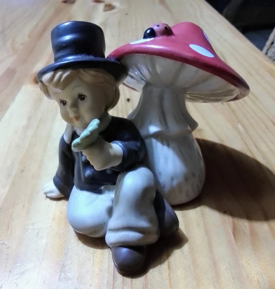  Goebel Figur Schornsteinfeger Knabe  - Bild 1 von 1