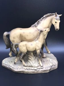 Porcelain Horse & Foal Sculpture. UCTCI ARAB Vintage.  Stunning. - Picture 1 of 7