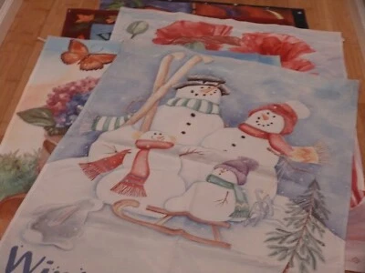 Banderas de jardín--Seis--Gente de nieve, hortensia, amapolas con bandera americana, otoño, T Foto 1 de 4