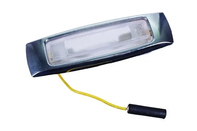 JAGUAR XJS INTERIOR COURTESY LAMP ASSEMBLY REAR QUARTER MOUNTED C45512 - Image 1 of 3