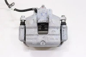 Chevrolet Equinox 2018-2024 conjunto de pinza de freno de disco delantera derecha OEM 84559406 - Imagen 1 de 11