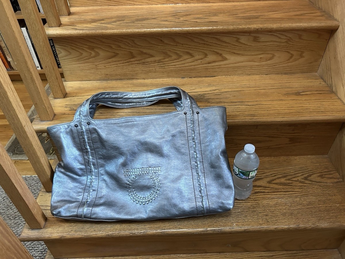 トートバッグ SALVATORE FERRAGAMO BLACK BIG SHOPPING BAG Salvatore Ferragamo Extra Large Tote Bags for Women for sale