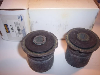 Kit de buje de brazo de control de suspensión Moog K6178 Chevrolet El Camino — 1978–1 J1/L8 Foto 1 de 2