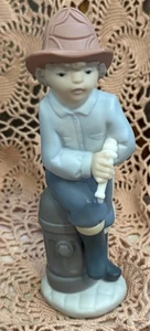 LLadro Golden Memories Fireman Mint! Matte! No Box! - Picture 1 of 7