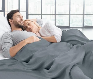 Knit Blanket King Size(90"x102")Soft Breathable Sweatshirt Blanket for Bed,Couch - Picture 1 of 8