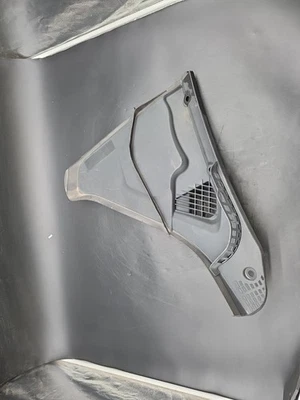 2011-2016 BMW F10 650i xDrive Windshield Cowl Trim Panel Right 6987605 LP2 - Imagem 1 de 4