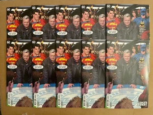 LOTE: 10 copias Batman Superman World's Finest 25 William Shatner Dan Mora portada - Imagen 1 de 1