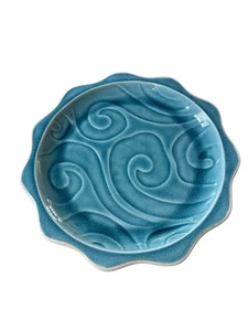 Pier 1 Swirl Salad Plates Blue Waves Pattern 8.75 In EUC Ocean Scallop Retired - Picture 1 of 10