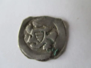 MONEDA DE PLATA MARTILLADA MEDIEVAL AUSTRIA; VIENA PFENNIG ALBRECHT I 1282 - 1308 - Imagen 1 de 3