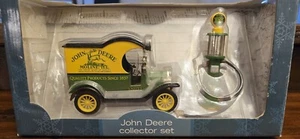 John Deere Ford Coin Bank With Wayne Gas Pump Heavy Die-Cast Metal 1:24 Limited - Picture 1 of 3