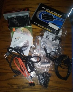 Assortment Computer Things - Roxio Software, Gauntlet2, Cables, Adapters - Picture 1 of 12