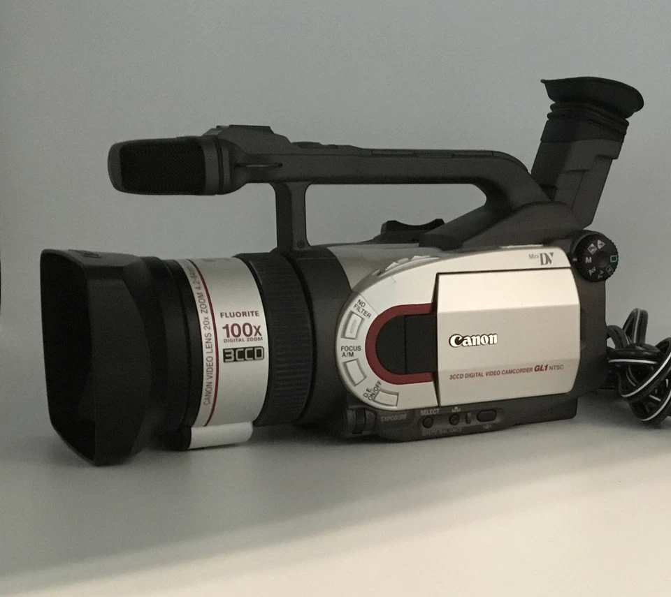Canon DM-GL1 MiniDV Digital Camcorder Optical Image Stabilization Video Transfer - Image 1 of 1
