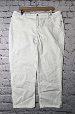 So Slimming Girlfriend Slim Leg Crop Pants White Size 16 (Chico's Size 3) - Image 1 of 4