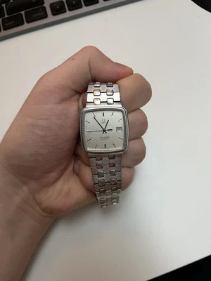 Omega Seamaster Quartz 196.0288, SUPER RARE STRAP, Needs Repair - Image 1 of 4