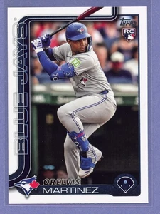 2025 Topps #18 Orelvis Martinez RC BLUE JAYS Rookie - Picture 1 of 2