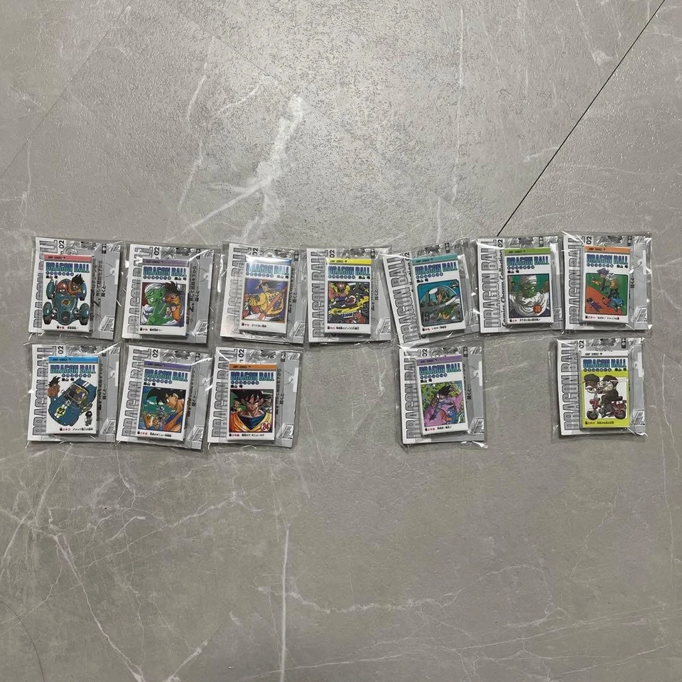 Dragon Ball Comics Charm Collection 02 - Image 1 of 1