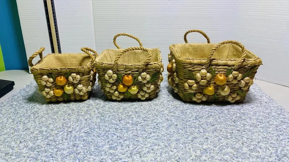 Set of 3 Nesting Raffia Floral Woven Casserole Baskets Lined  Handled Square - Image 1 of 4