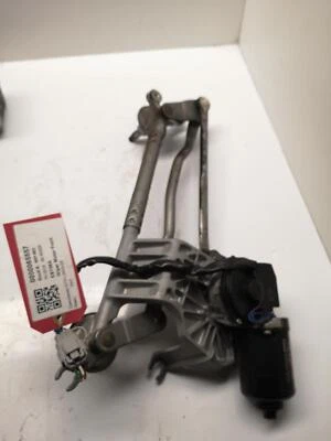 TOYOTA ESTIMA MK3 2006 - 2014 WIPER MOTOR FRONT WITH LINKAGE 65557 - Image 1 of 4