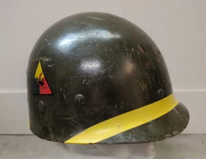 Casco de combate de acero M1 de la Segunda Guerra Mundial forro Westinghouse llamado LT 2ª División Blindada - Imagen 1 de 12