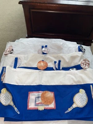 "2 CENEFA CORTINA MULTICOLOR ENFOCADA DEPORTIVA 61"" X 12""" Foto 1 de 4