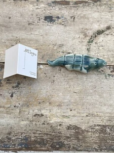 McCARTY POTTERY MERIGOLD MISSISSIPPI DELTA JADE ALLIGATOR 5 1/4" HANDMADE SIGNED - Picture 1 of 6