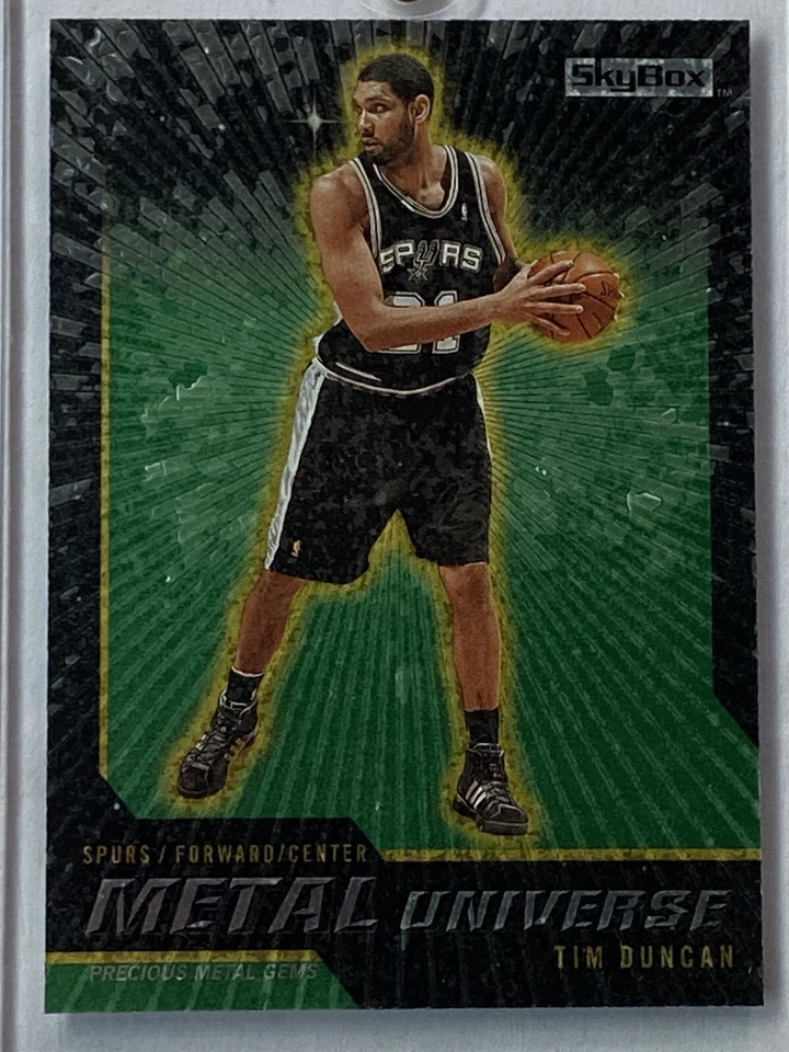 Tim Duncan 2008 09 Skybox Metal Universe pedras preciosas de metal verde PMG #2/10 HOF - Imagem 1 de 4