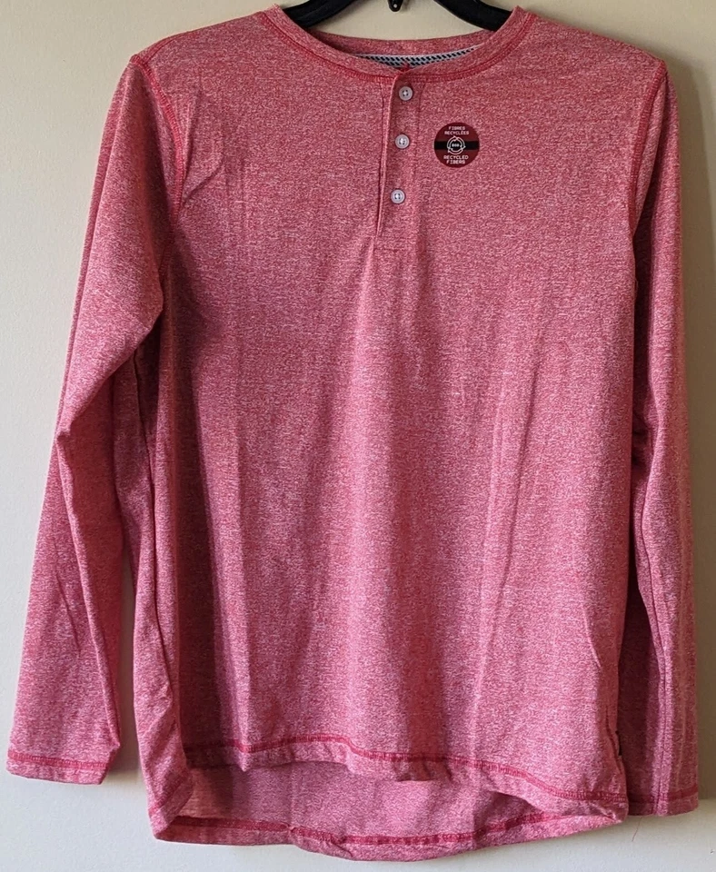 International Report Essentials Men's Red Long Sleeve Shirt Size Medium New - Image 1 of 4