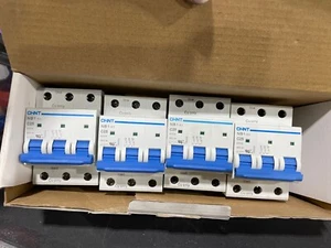 Disyuntor, NB1-C25-3P CHINT, 480VAC, 16A, 3 POLOS OB - Imagen 1 de 2