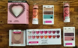 Wet N Wild Limited Edition Megaglo Sweetest Bling kiss me if u can heart - Picture 1 of 3