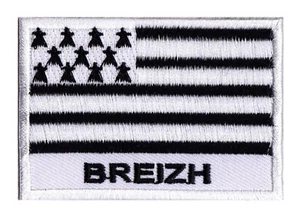 Écusson patche drapeau Breton BRETAGNE Breizh coudre patch transfert 70 x 45 mm  - Picture 1 of 6