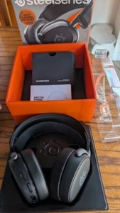 SteelSeries Arctic Prime Wired for Xbox Series X|S/Xbox Gaming Headset - Picture 1 of 6