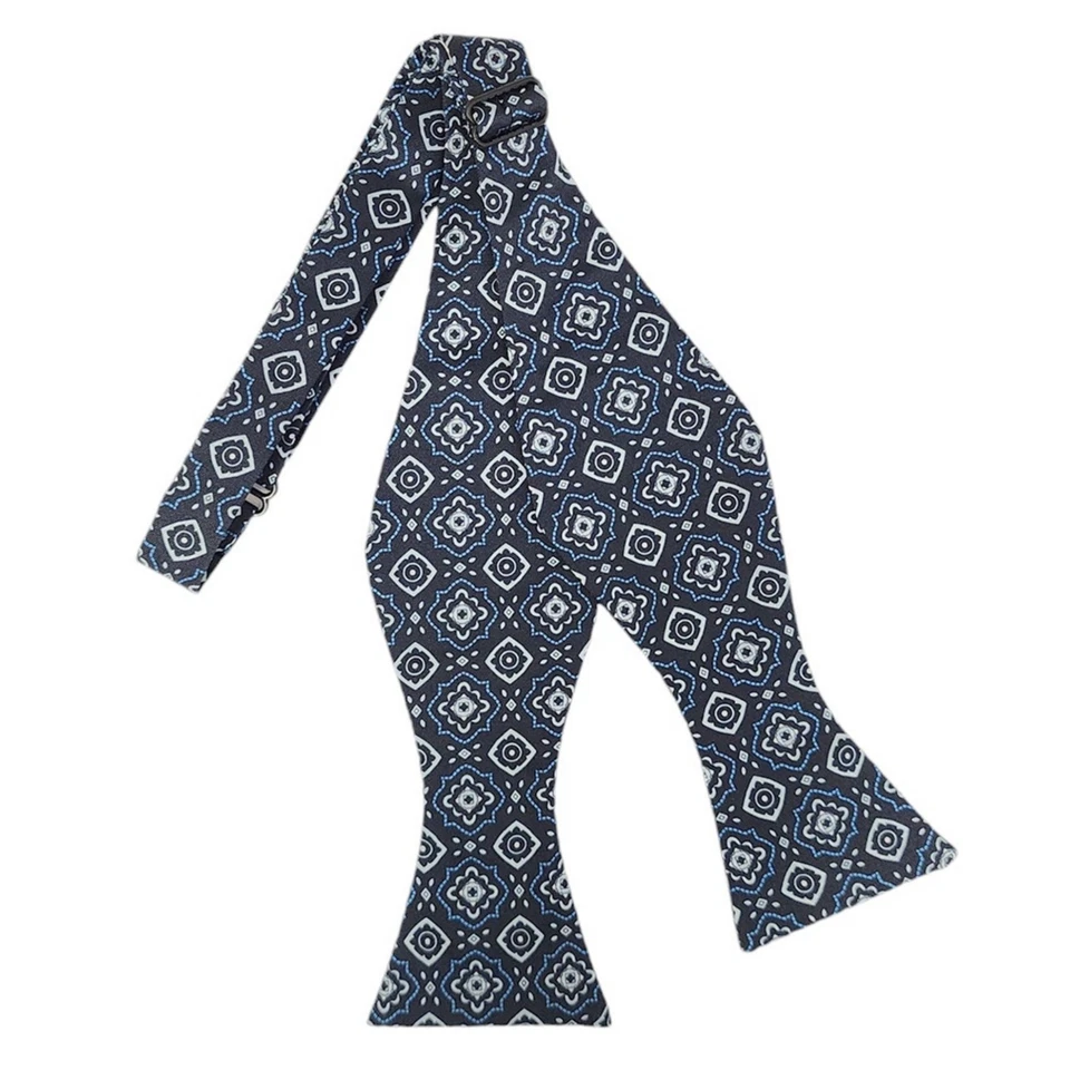 Lazo autoatado ajustable de 16" - 21" con diseño estampado geométrico para hombre de 2,75" x 4,75" Foto 1 de 4