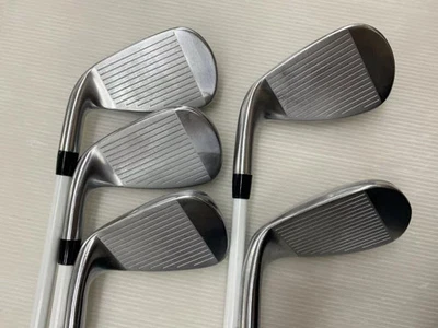 Titleist VG3 Ladies 2018 Iron Set 7-9,Pw,Sw 5pc Flex Ladies VG I Graphite - Image 1 of 4