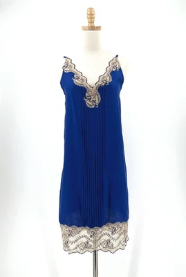 Vestido sin Mangas de Seda Y2K Express Para Mujer XS Encaje Coqueta Caprichoso Hada Romántico Foto 1 de 4