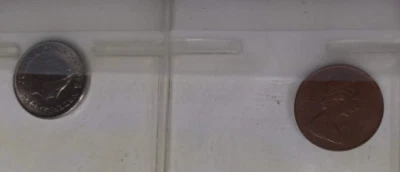 lot of 9 foreign coins circulated good - Image 1 of 4