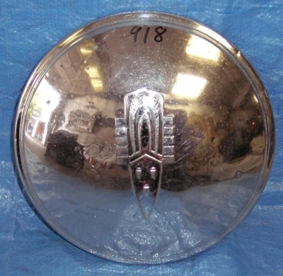 RF918 1940's 1950's Oldsmobile Hubcap Dog Dish - Image 1 of 4