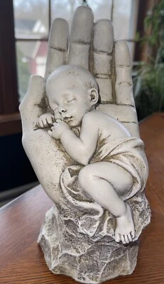 Beautiful Joseph Studio~In The Palm of His Hand~Garden Statue~EUC~Spring Foto 1 de 4