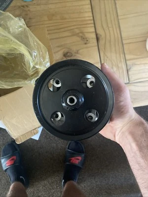 Ford Focus Steering Pump - Image 1 of 4