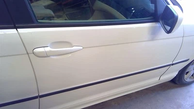 Passenger Front Door Sedan Canada Market Fits 01-05 BMW 320i 99636 Foto 1 de 4
