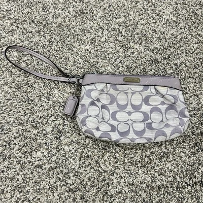 Coach Signature C Pleated Medium Wristlet Gray Lavender Leather Preppy Wallet - Image 1 of 4