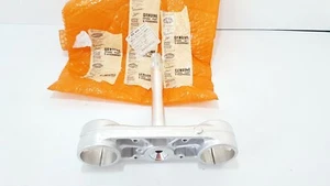 Ap9100680 Steering Base Lower Plate Aprilia Rxv Sxv 450 550 Street Legal - Picture 1 of 5
