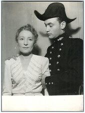 France, Vintage Orane Demazis and Raymond Pellegrin. Photo B.M. Bernand Tira