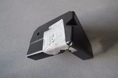 Soporte de montaje deflector lateral derecho para Jaguar Vanden Plas XJ6 XJ12 1988-1994 (CAP676) Foto 1 de 4