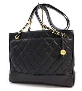 CHANEL Vintage Matelasse Shoulder Bag Lambskin Black Coco Authentic C071 - Picture 1 of 23