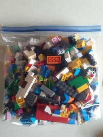 Over 1 Lb Of Legos Nice Lot