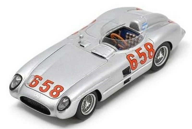 Mercedes 300 SLR Mille Miglia 1955 Juan Manuel Fangio 1:43 SPARK S5857 - Immagine 1 di 1