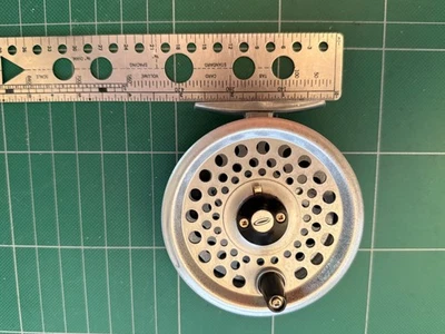 Molinete Cortland Crown vintage feito na Inglaterra - Imagem 1 de 4